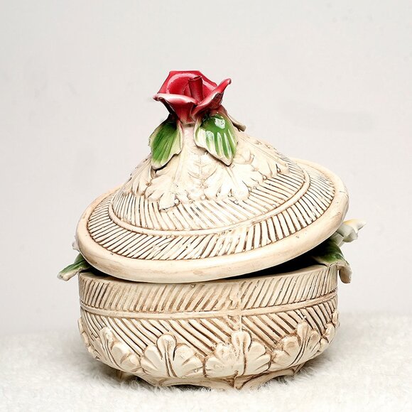 ITALIAN Porcelain Floral Basket with Lid Vintage Capodimonte - Picture 3 of 6